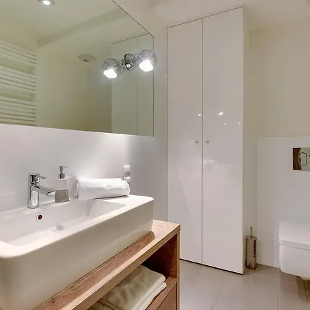 Apartamento Gwiazda Baltyku 2min Plaza, Parking Władysławowo