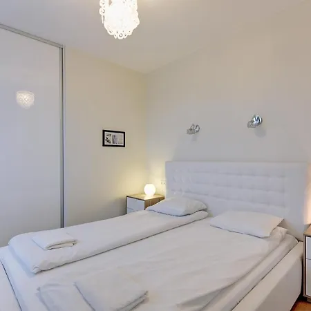 Apartamento Gwiazda Baltyku 2min Plaza, Parking Władysławowo